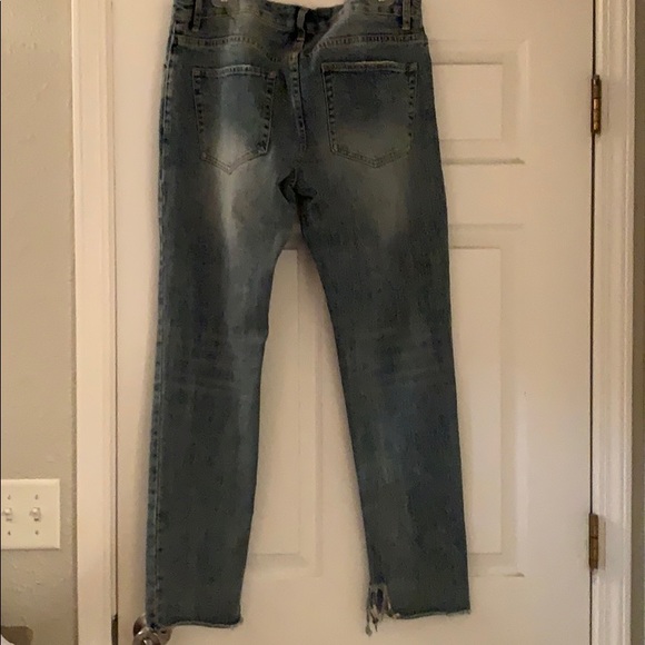 Forever21 Men Jeans - Picture 6 of 8
